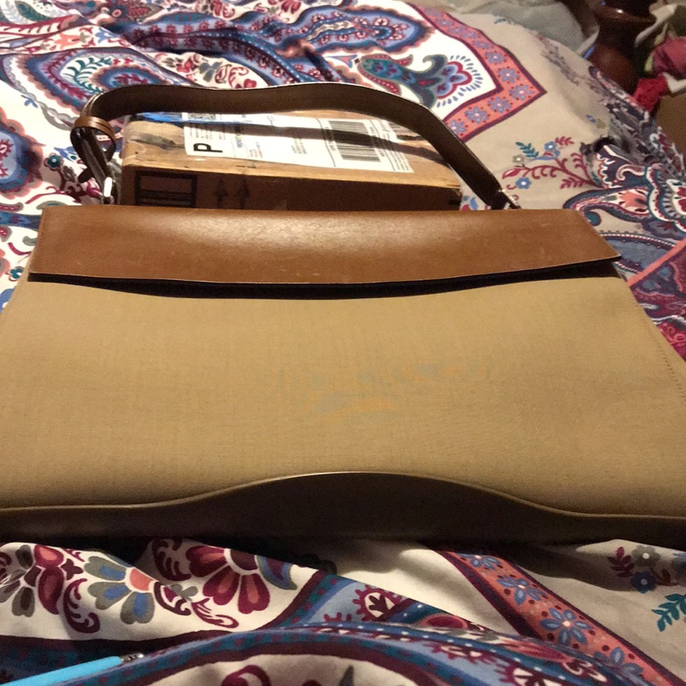 Prada briefcase - Picture 9 of 11